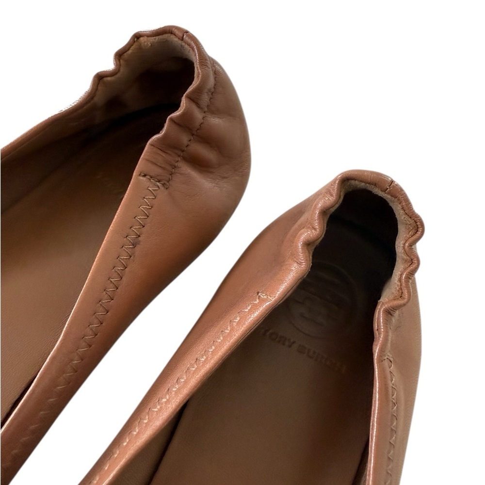 Tory Burch Brown Leather Minnie Travel Ballet Flats with Gold Logo - Picture 3 of 9